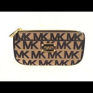 Michael Kors makeup bag